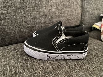 Toddler Size 5 Slip On