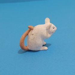 Safari Ltd White Mouse 1.25" Tall Plastic Animal Toy Figure.
