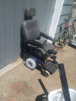 Electric Wheelchair 