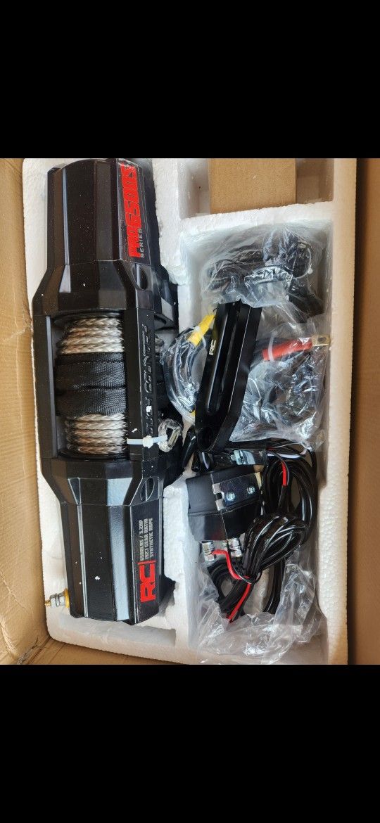 Winch. New In Box Auto