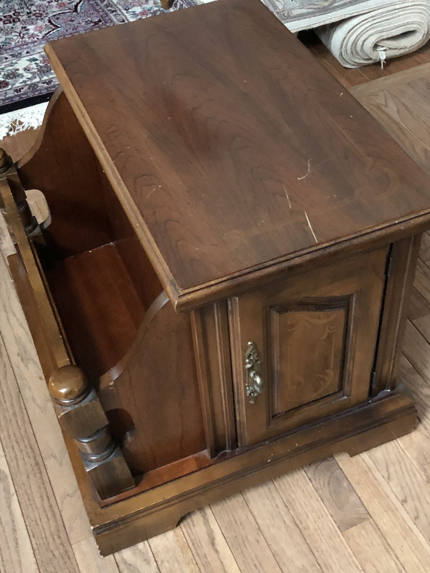 Wood end table with built in magazine rack