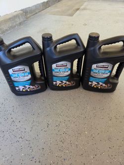 Diesel Engine Oil Kirkland SAE 15W-40 Heavy-Duty – 3 Gallons