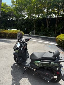 Itálica Rx Combat 150cc scooter