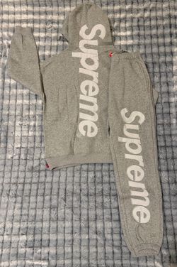 Supreme set