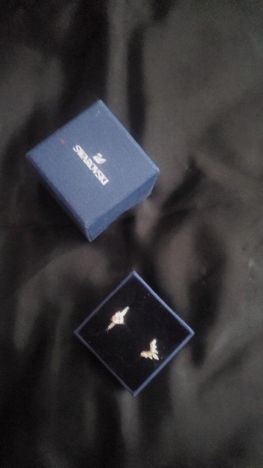 Swarovski Engagement/ Promise Ring