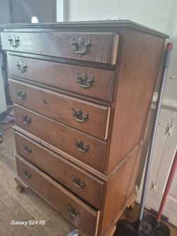 Dresser
