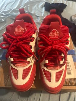 Lv skate size 12 red