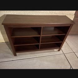 tv stand like new 