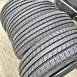 225 65 17 Michelin Tires Con 80% De Vida Las 4tires ✅️📣📣