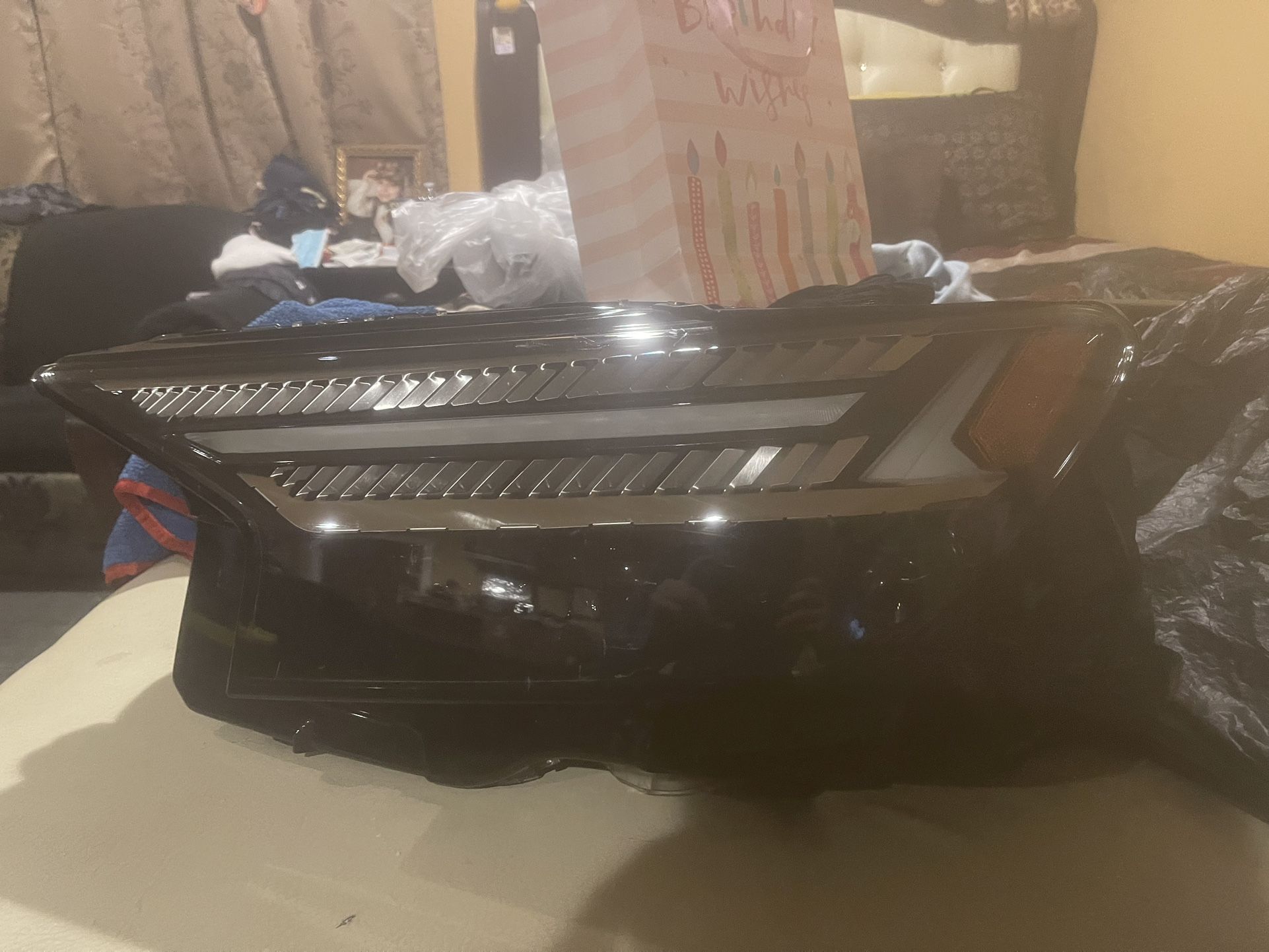 2022-2023 AUDI Q4 E-TRON HEADLIGHT DRIVER LH HEADLIGHT OEM