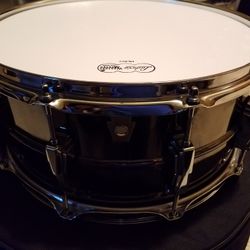 Brand new Ludwig Black Beauty 6.5x14 Never Played Ex Condition 