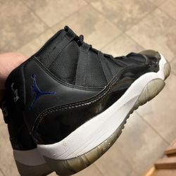 Jordan 11 Space Jam