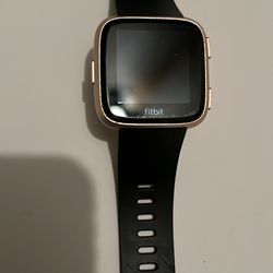 Fitbit Versa 2 (no Charger )