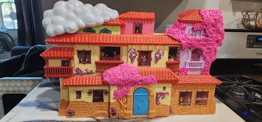 Disney Encanto Madrigal House Playset