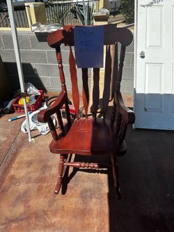 Rocking chair