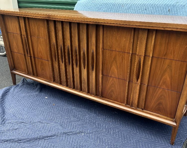 Dresser Clearance Sale