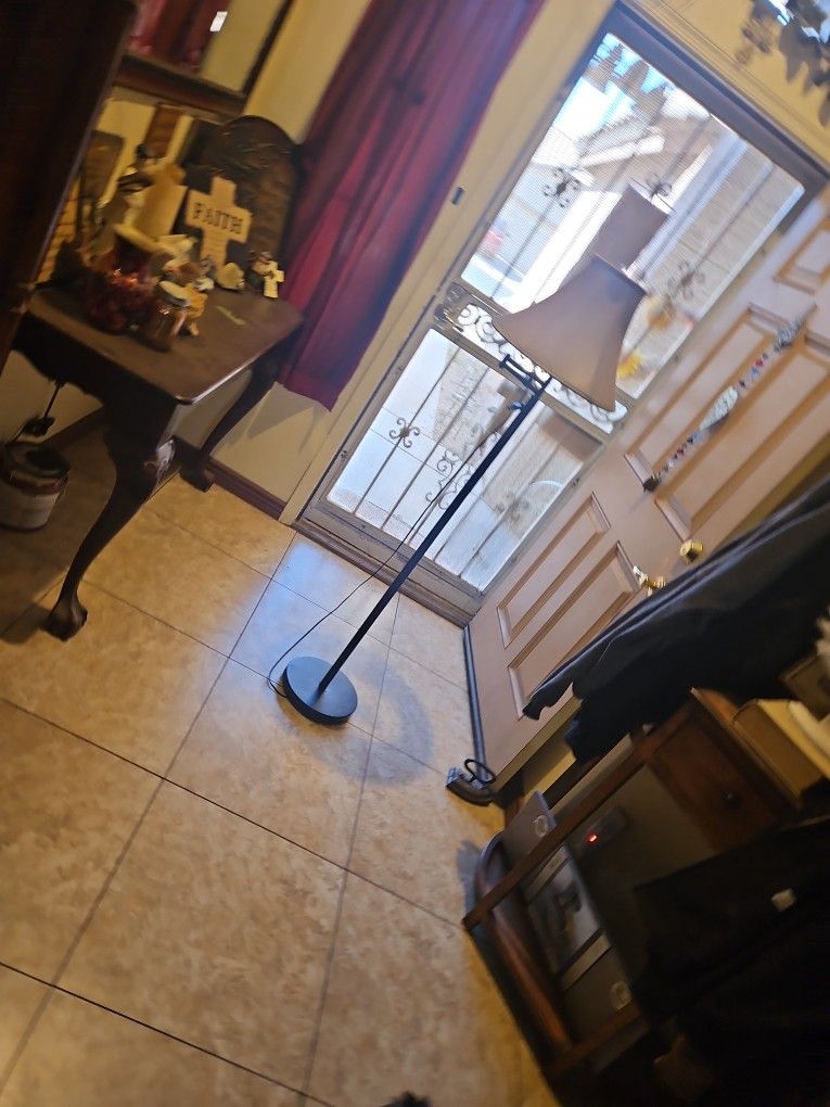 Standing Lamp