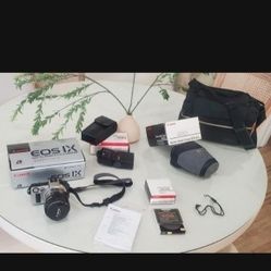 Vintage 90s Canon Camera EOS IX W/EF 24-85 mm F/3.5-4.5 USM KIT