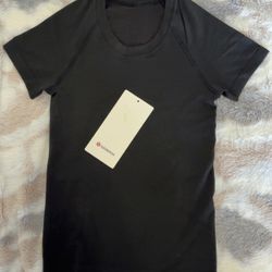 Lululemon Swiftly Tech Short Sleeve 2.0