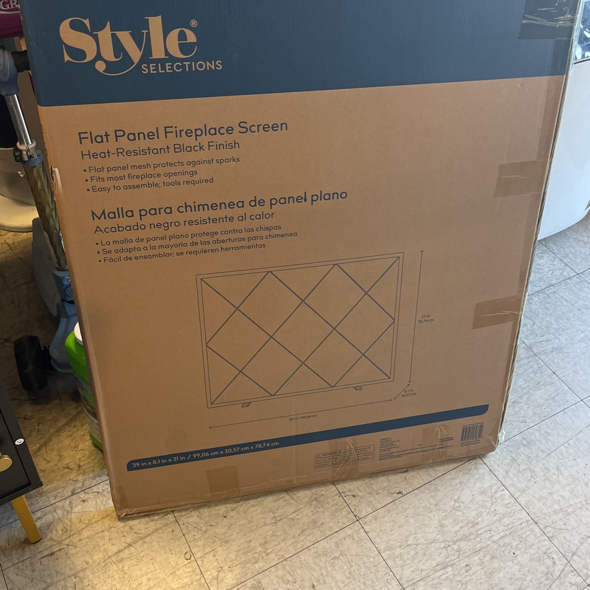 Style Selections Flat Panel Fireplace Screen— New!!