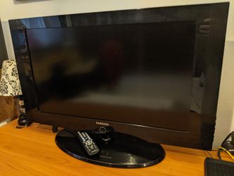 Samsung 32" Flat Screen TV