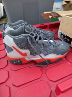 Nike Air Turf Raider Orange/White-Anthracite-Wolf Grey 