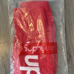 Supreme Sweats 