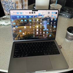 14” MacBook Pro