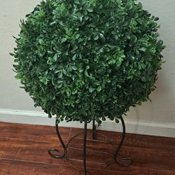 Plant Topiary With Metal Stand