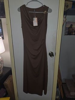 Brown Sleeveless Maxi Dress with Brooch