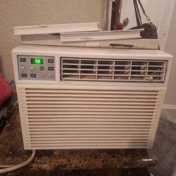 Ac Aire De Ventana Grande Sale 12. btu