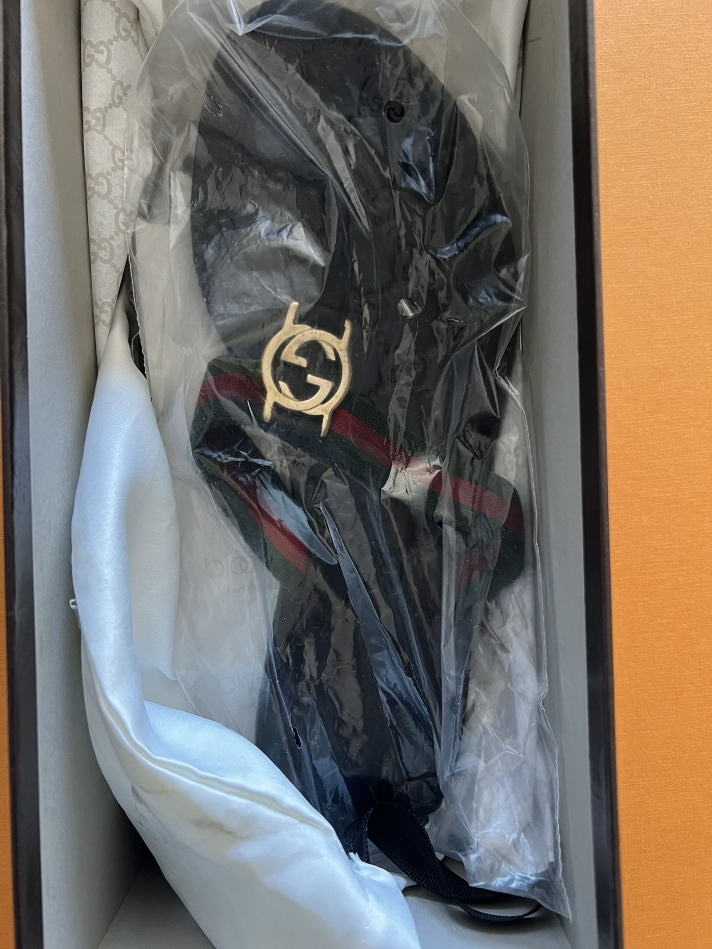 Authentic Women’s Gucci Thong Sandals 