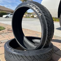 KENDA 20x4.25 Street Tires