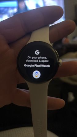 Google pixel watch w/ charger