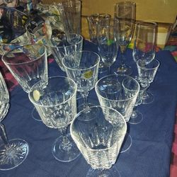 CRYSTAL GLASSES DIFFERENT SIZES $15.00