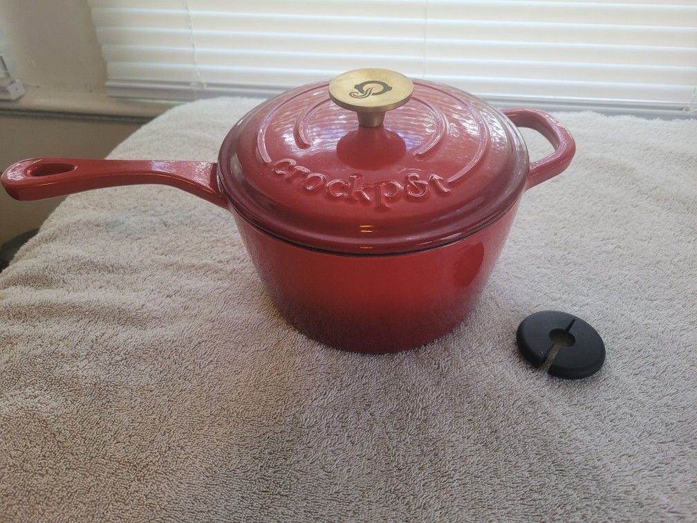 Crockpot Enameled Cast Iron 3 Qt Saucepan