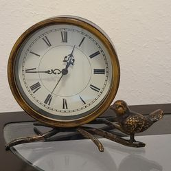 Pier 1 Metal Clock.
