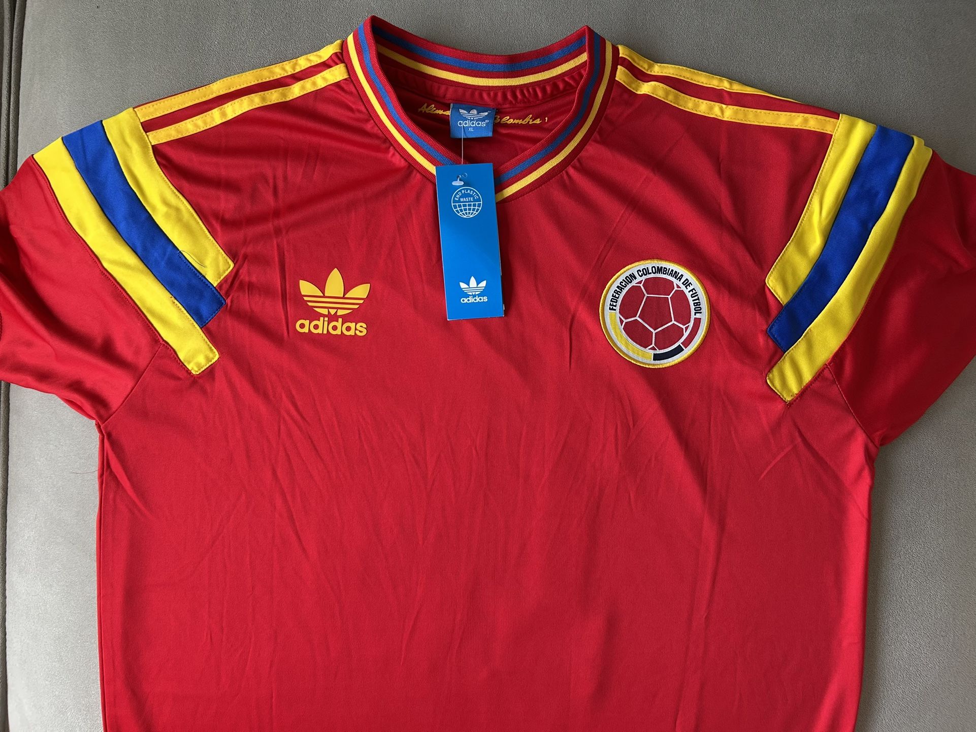 Colombia Adidas jersey 1990 (away Kit) RINCON #19