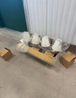 Brighton 4 lites in chrome vanity wall fixture … brand new in the box . 27” wide … $25