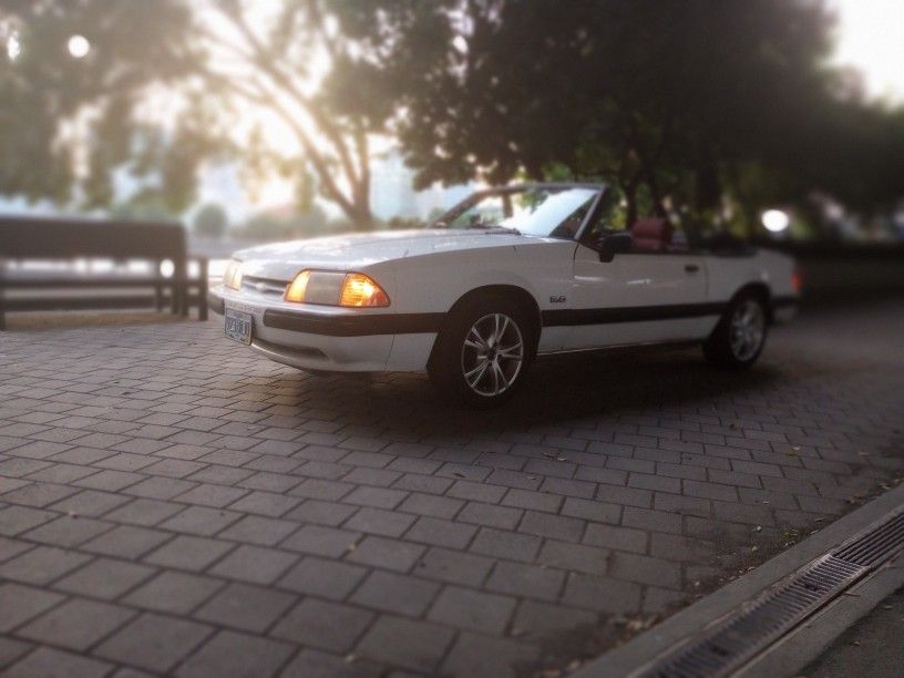 1989 Ford Mustang