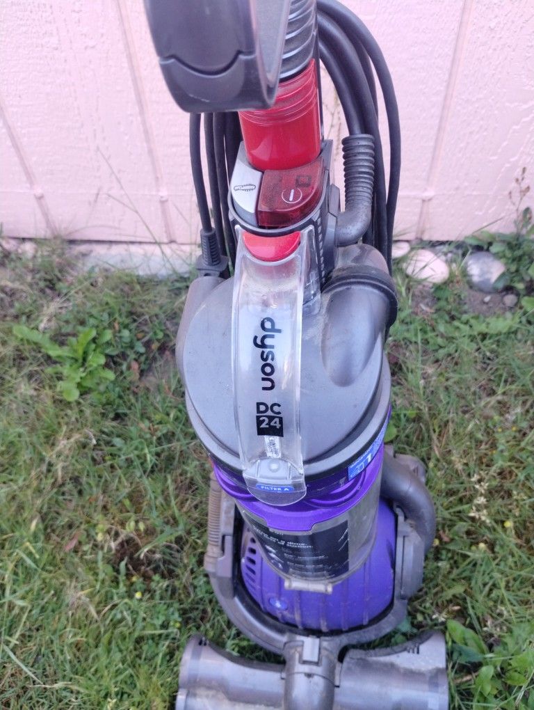 Vacuum Cleaner