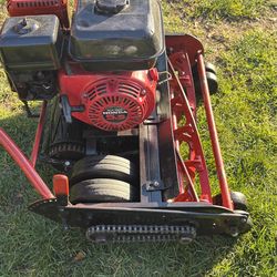 REEL MOWER with Honda engine