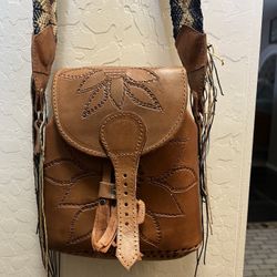 Crossbody Bag/ Leather / Artesanal