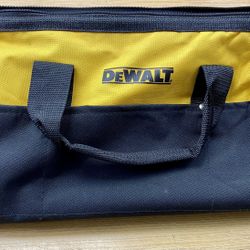 DEWALT 18" Heavy Duty Contractor Tool Bag