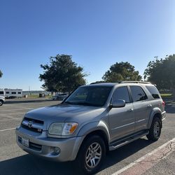 2005 Toyota Sequoia