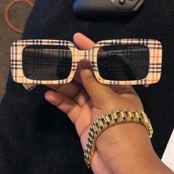 Burberry Shades 