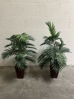 Set of 2 Artificial Palm Plants in Decorative Bamboo Planters – 34” Tall