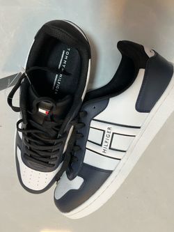 Tommy Hilfiger Mens shoes size 10