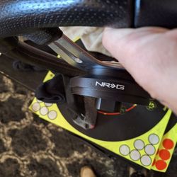 Momo Steering Wheel Nrg Hub