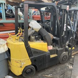 Forklifts 